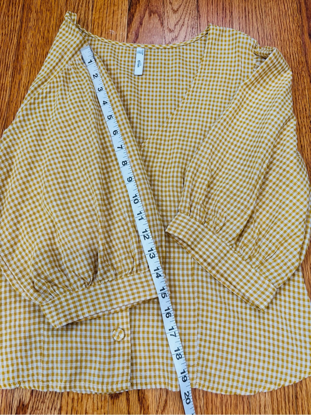 Mango lagenlook mustard gingham V-neck puff sleeve button up resort crop blouse - Picture 12 of 16